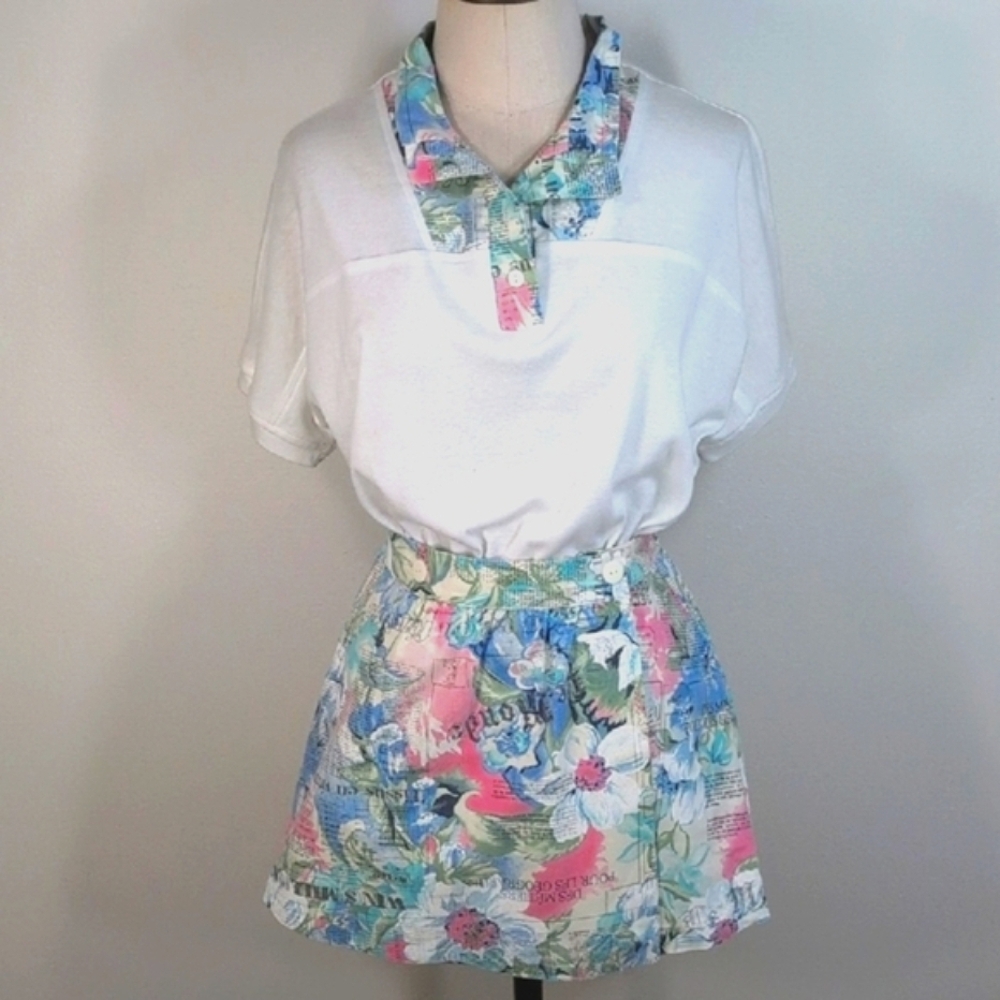 Vintage 80s 2 piece Hawaiian pastel wrap skirt (12) & oversized shirt (XL).